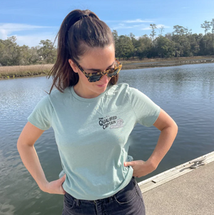 THE QUALIFIED CAPTAIN - WOMEN'S ROOSTER TAIL TEE